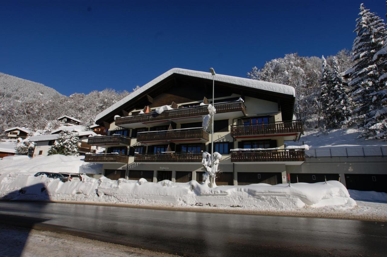 Haus Euphrasia Appartement Klosters Buitenkant foto