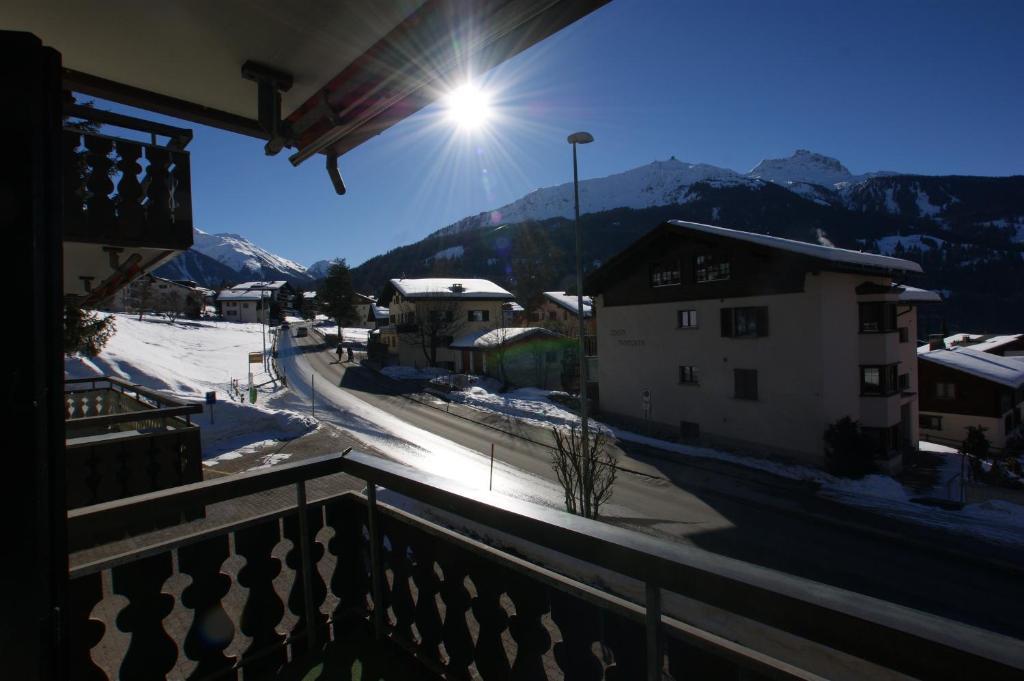 Haus Euphrasia Appartement Klosters Kamer foto